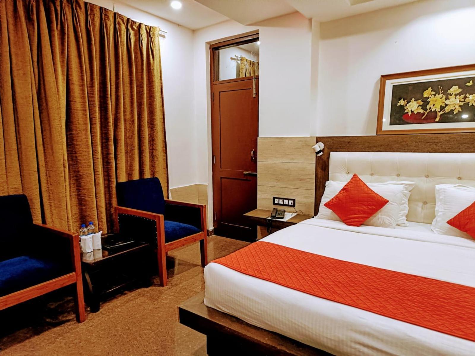 King Castle Mcleodganj-Centrally Heated And Air Cooled- Near Mall Road - Free Parking 达兰萨拉 外观 照片