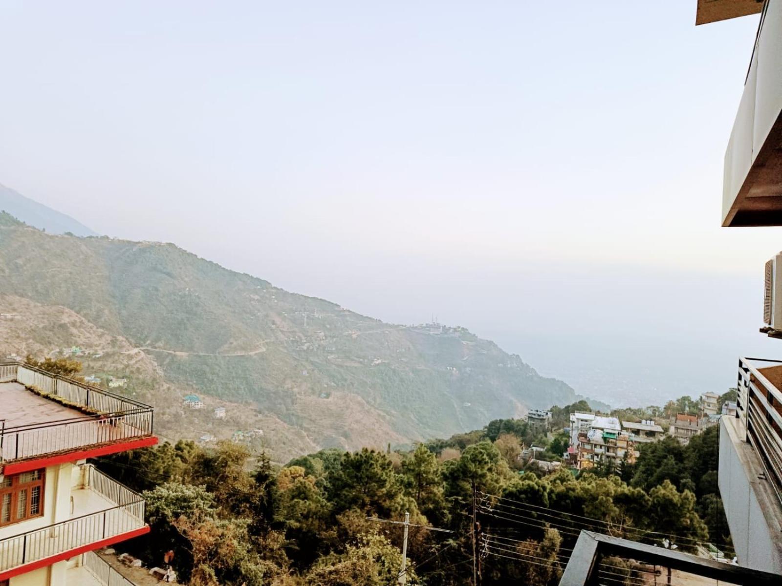 King Castle Mcleodganj-Centrally Heated And Air Cooled- Near Mall Road - Free Parking 达兰萨拉 外观 照片
