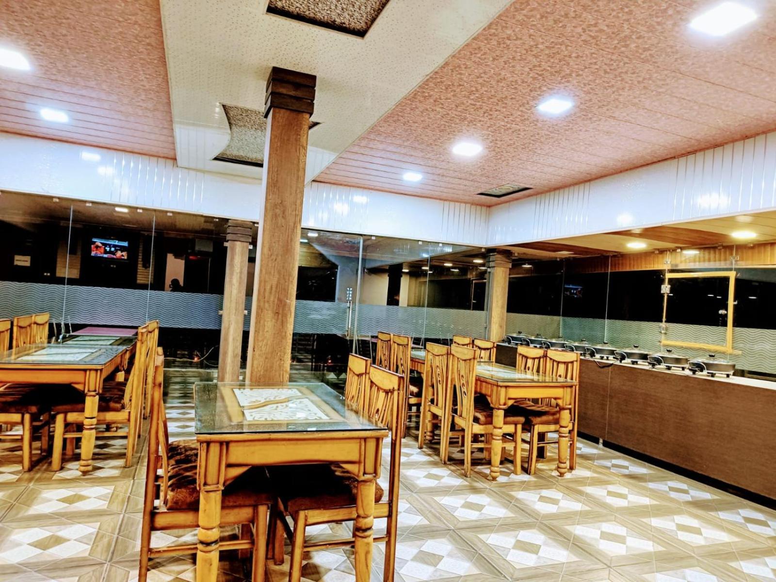 King Castle Mcleodganj-Centrally Heated And Air Cooled- Near Mall Road - Free Parking 达兰萨拉 外观 照片