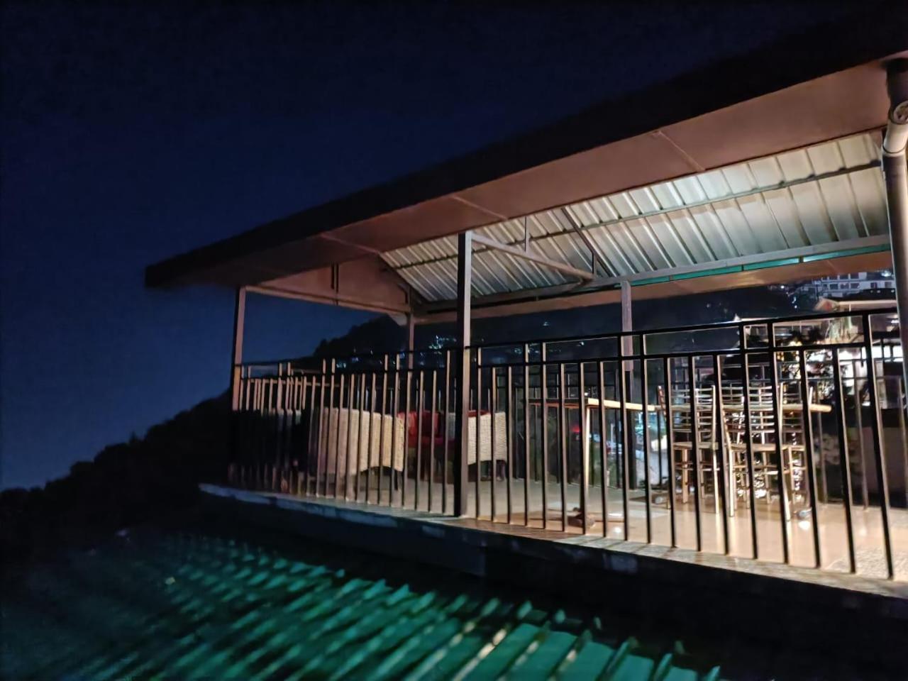 King Castle Mcleodganj-Centrally Heated And Air Cooled- Near Mall Road - Free Parking 达兰萨拉 外观 照片